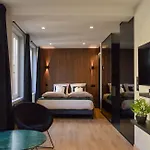 L'escapade - &