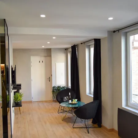 公寓 L'escapade - & *